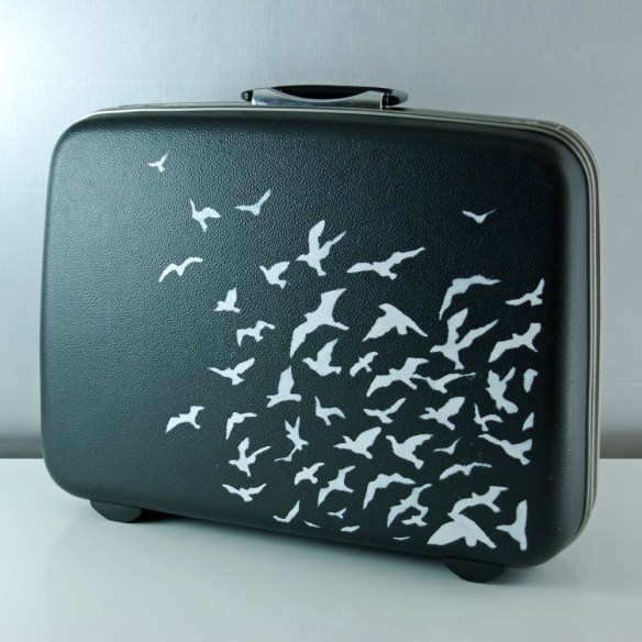 Vintage hand-painted suitcase by bluebernice