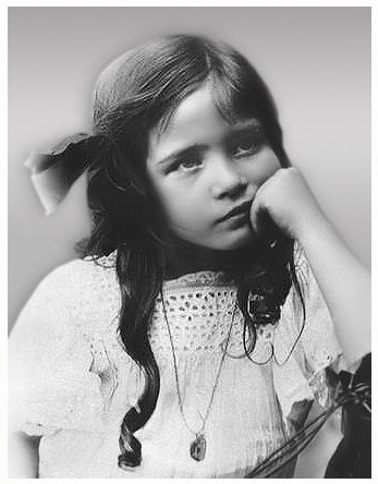 Simone de Beauvoir as a child