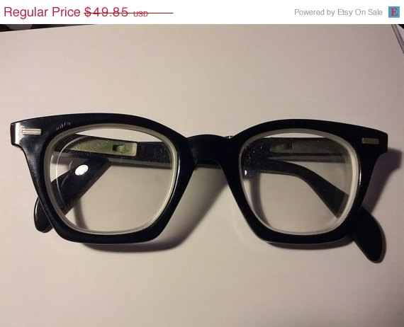 Black Vintage Glasses at BrightCloset